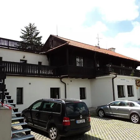 Hotel Valnovka 3*